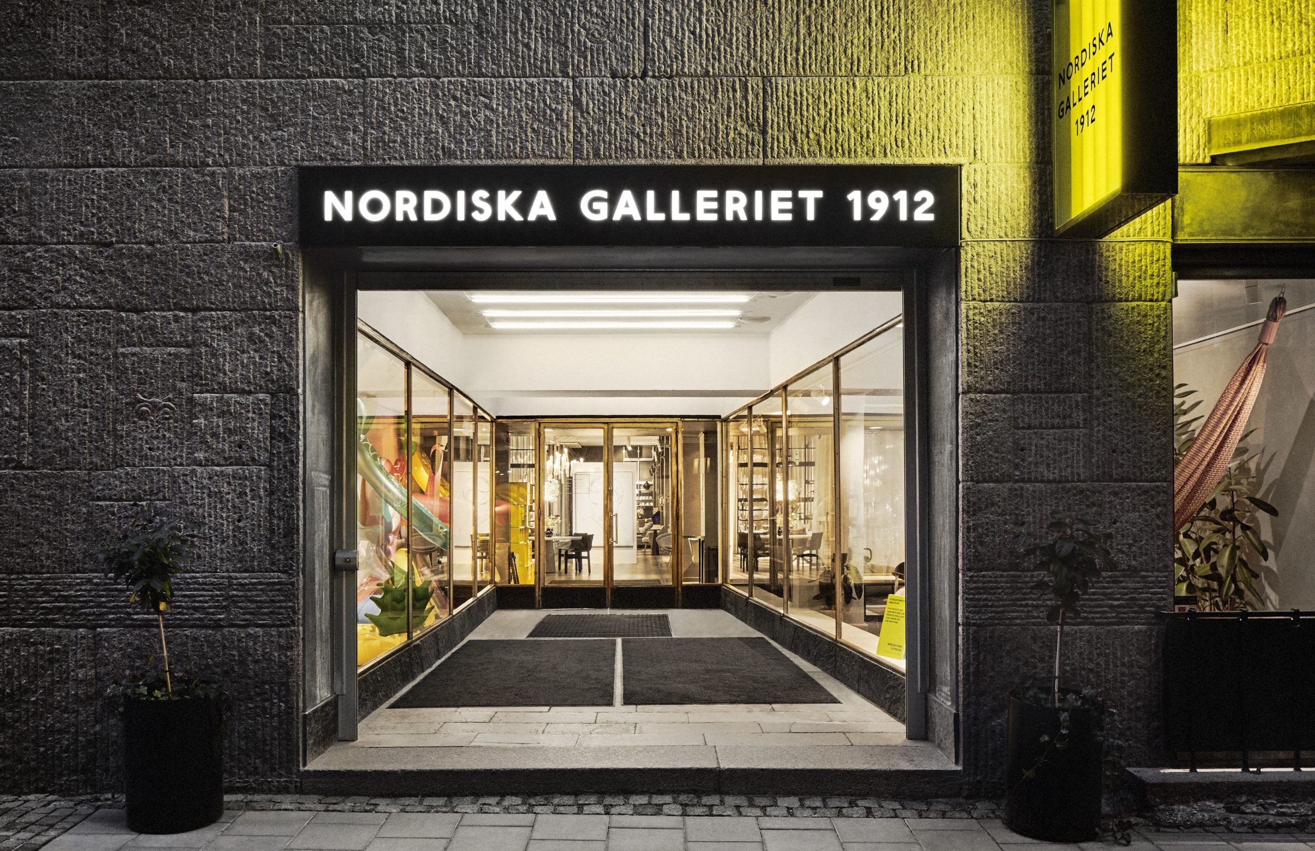 01 PS NO GA NG 1912 Showroom scaled