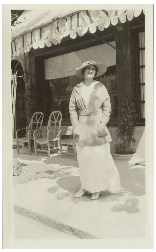 1. Gabrielle Chanel in front of her Deauville boutique 1913 © Collection Mairie de Deauville