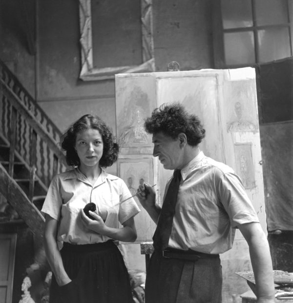 Alberto et Annette Giacometti dans latelier 1951 photo Alexander Liberman scaled e1698334190556