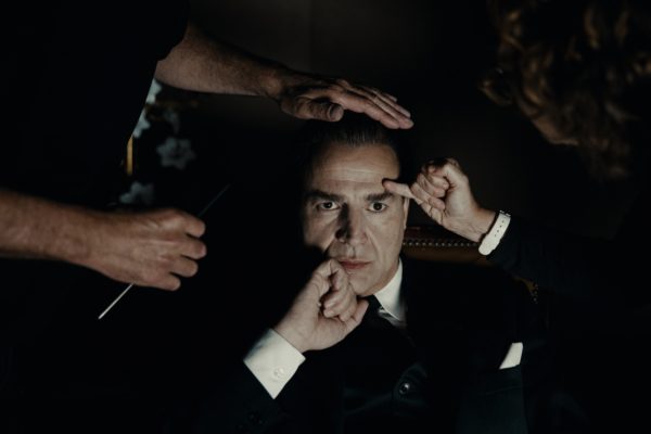 Balenciaga historia de un costurero espanol 1 e1654589439160