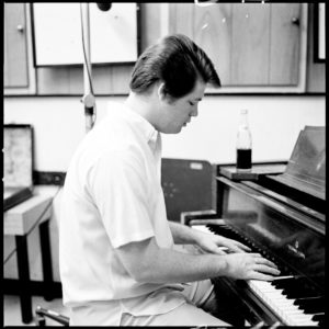 Brian Wilson at my Piano los Beach Boys vuelven de su viaje (2)