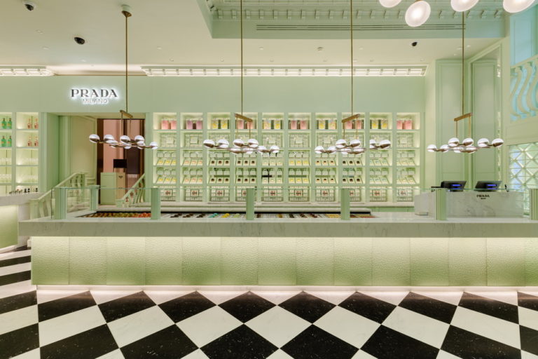 Prada Caffe Londres