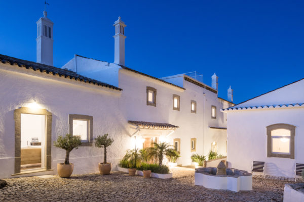 farmhouse hotel
