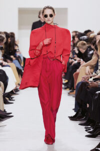 Celine presenta su nueva colección marcada por la “emoción” 2 LOOK17 1