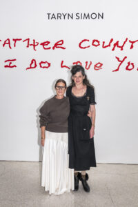 Bottega Veneta apoya la gran exposición de Taryn Simon en el Guggenheim de Nueva York 2 RUDD 3