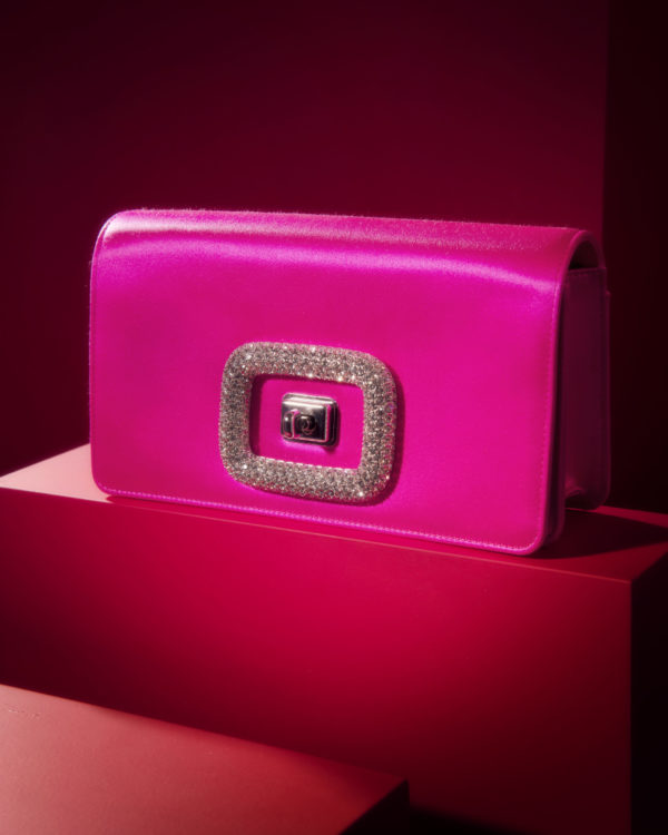 Roger Vivier Hotel Vivier Confidentiel Viv Choc Strass 3 scaled e1648567342132