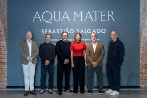 Aqua Mater: la exposición de Sebastião Salgado que invita a redescubrir la belleza y la fragilidad del agua en Madrid 1 Sebastiao Salgado Aqua Mater Fundacion Canal JOR9323 1