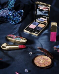 Guerlain presenta una colección exclusiva con envases diseñados por Kévin Germanier 5 XMAS26 VISUEL SAVOIR FAIRE 6