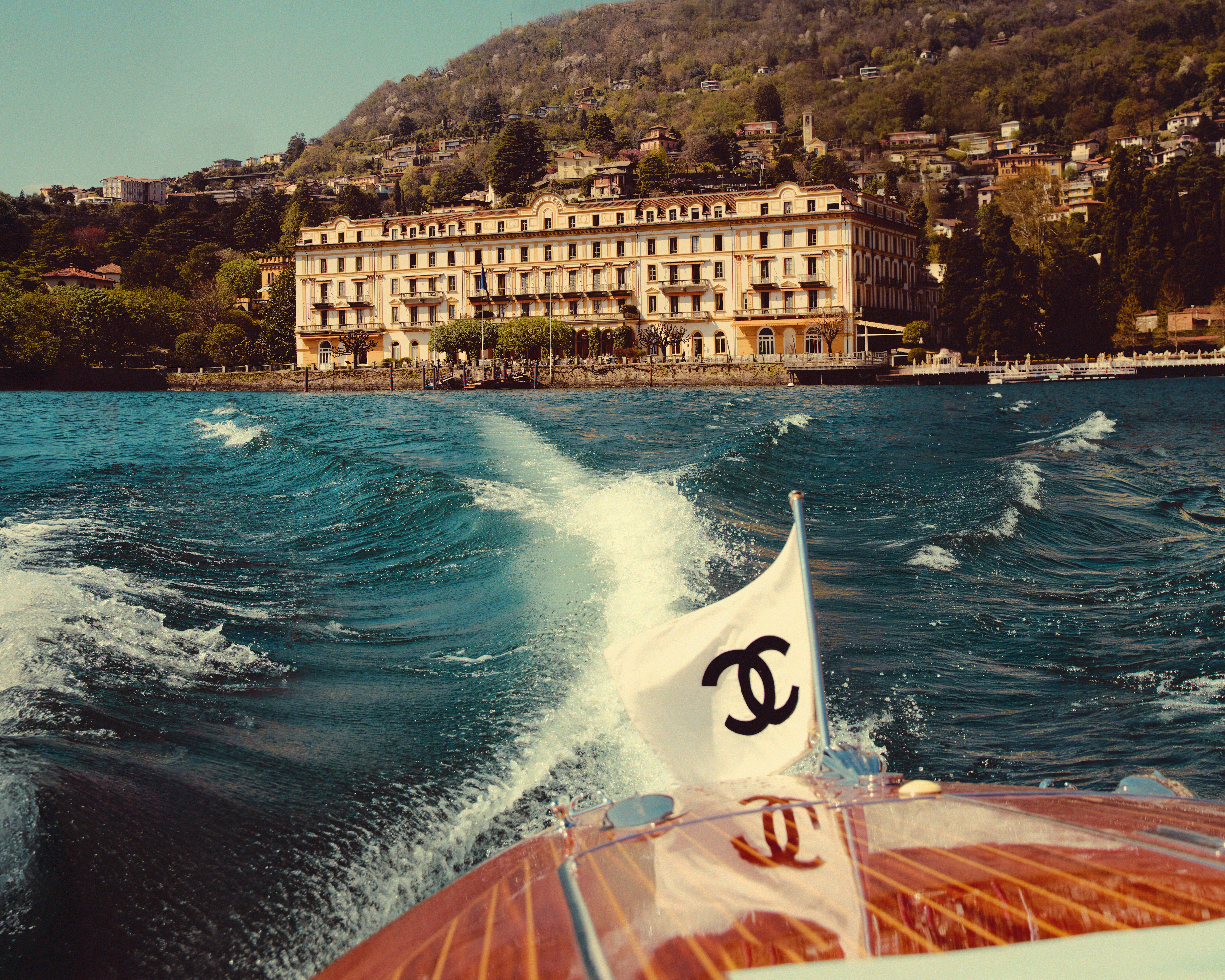 chanel cruise 202526 show photos teaser copyright chanel 3 2 HD